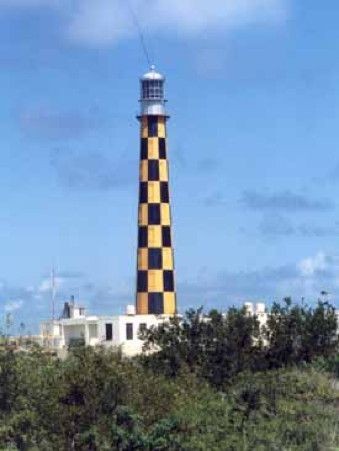 Photo:  Faro Paredon Grande Cuba